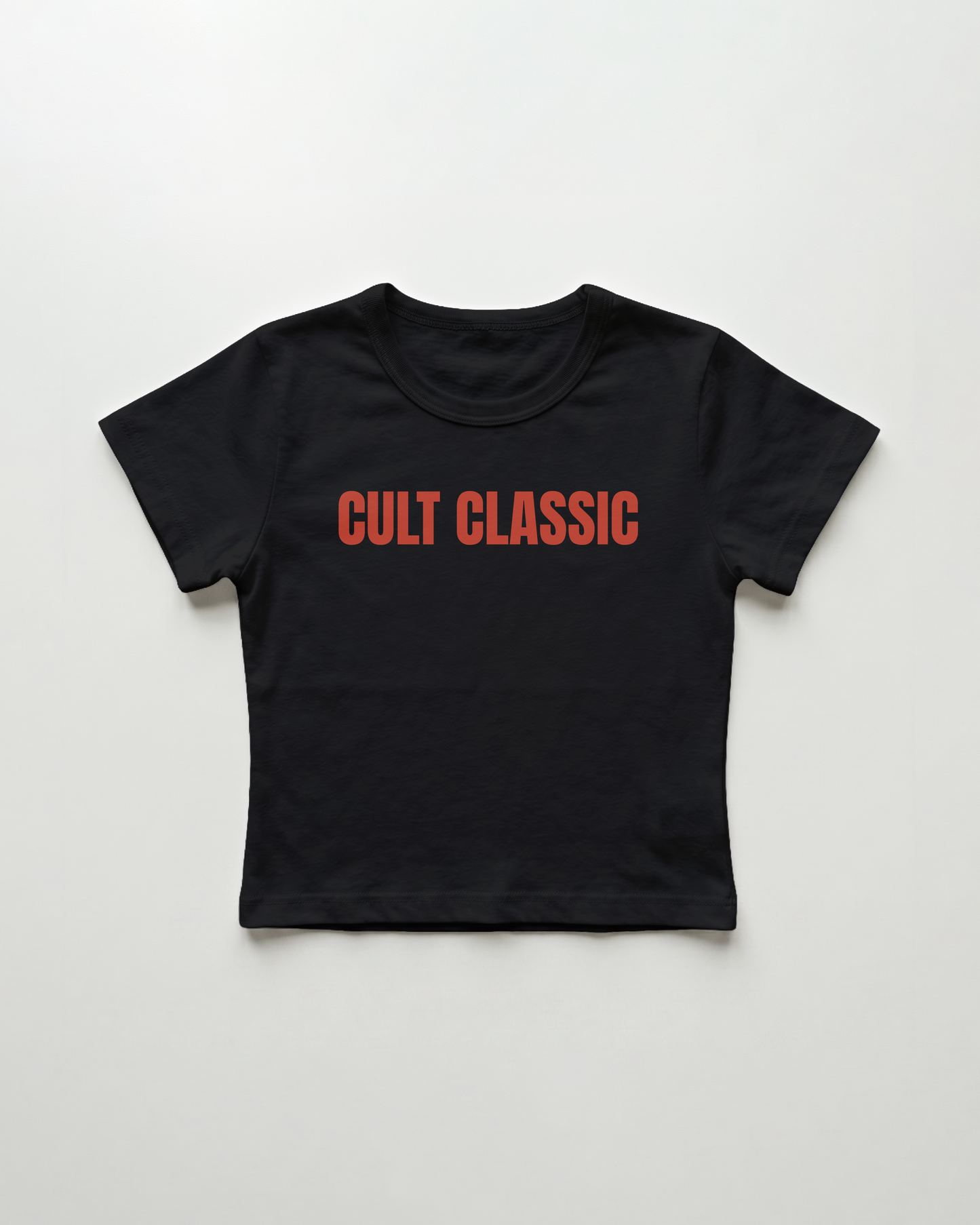 cult classic cropped Baby Tee Schwarz | Lolita Sinz