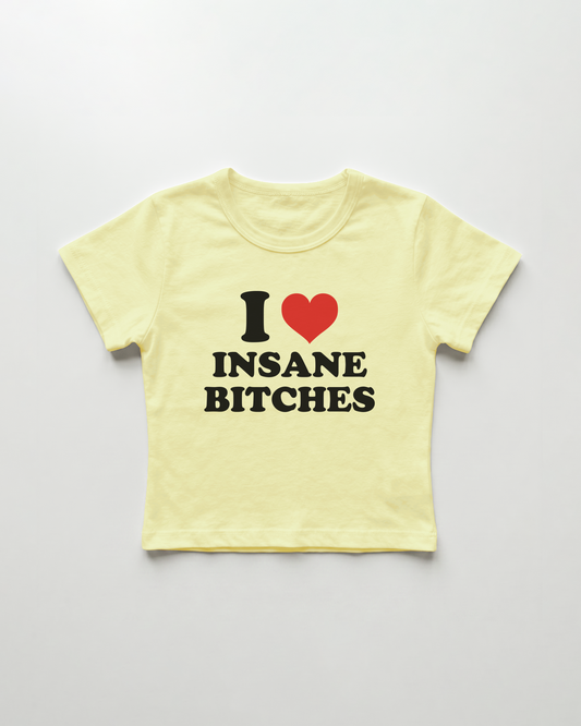 I love insane bitches cropped Baby Tee Gelb | Lolita Sinz