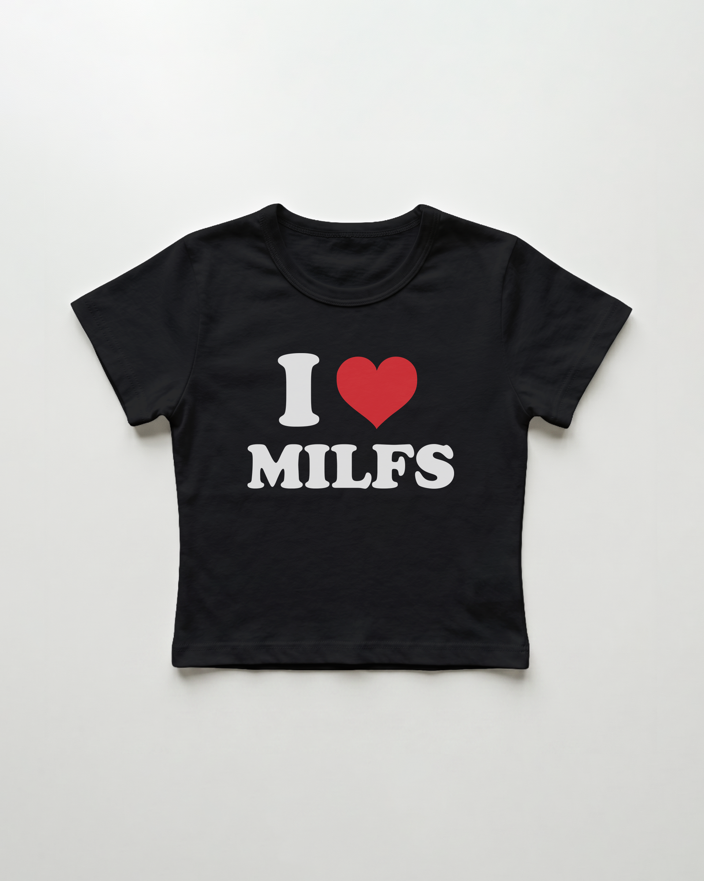 I love milfs cropped Baby Tee Schwarz | Lolita Sinz