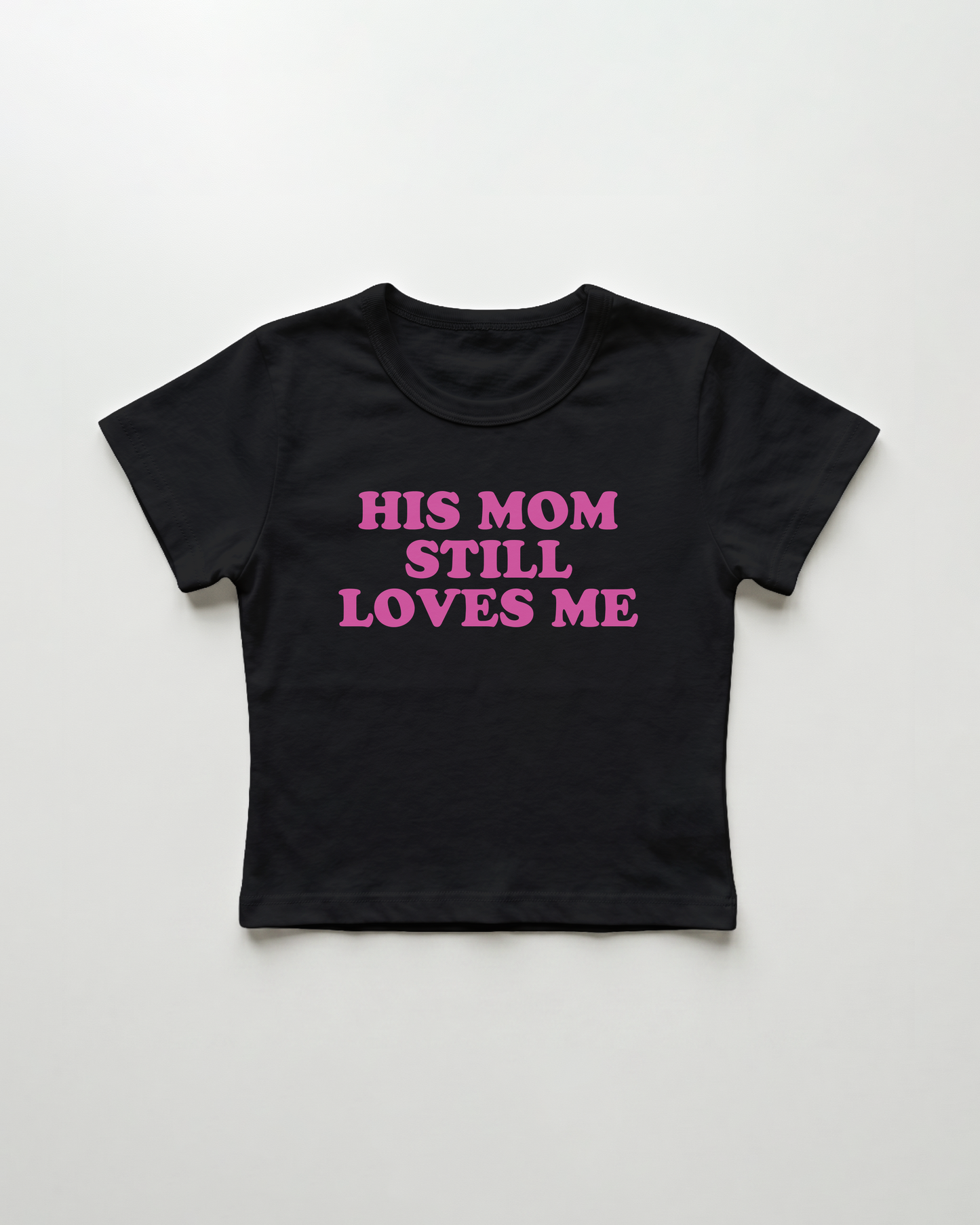 his mom still loves me cropped Baby Tee Schwarz | Lolita Sinz