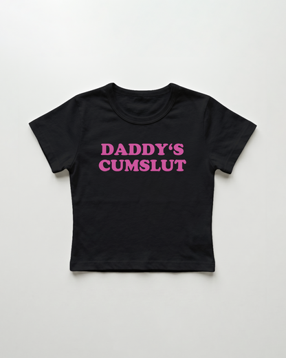 daddy's cumslut cropped Baby Tee Schwarz | Lolita Sinz
