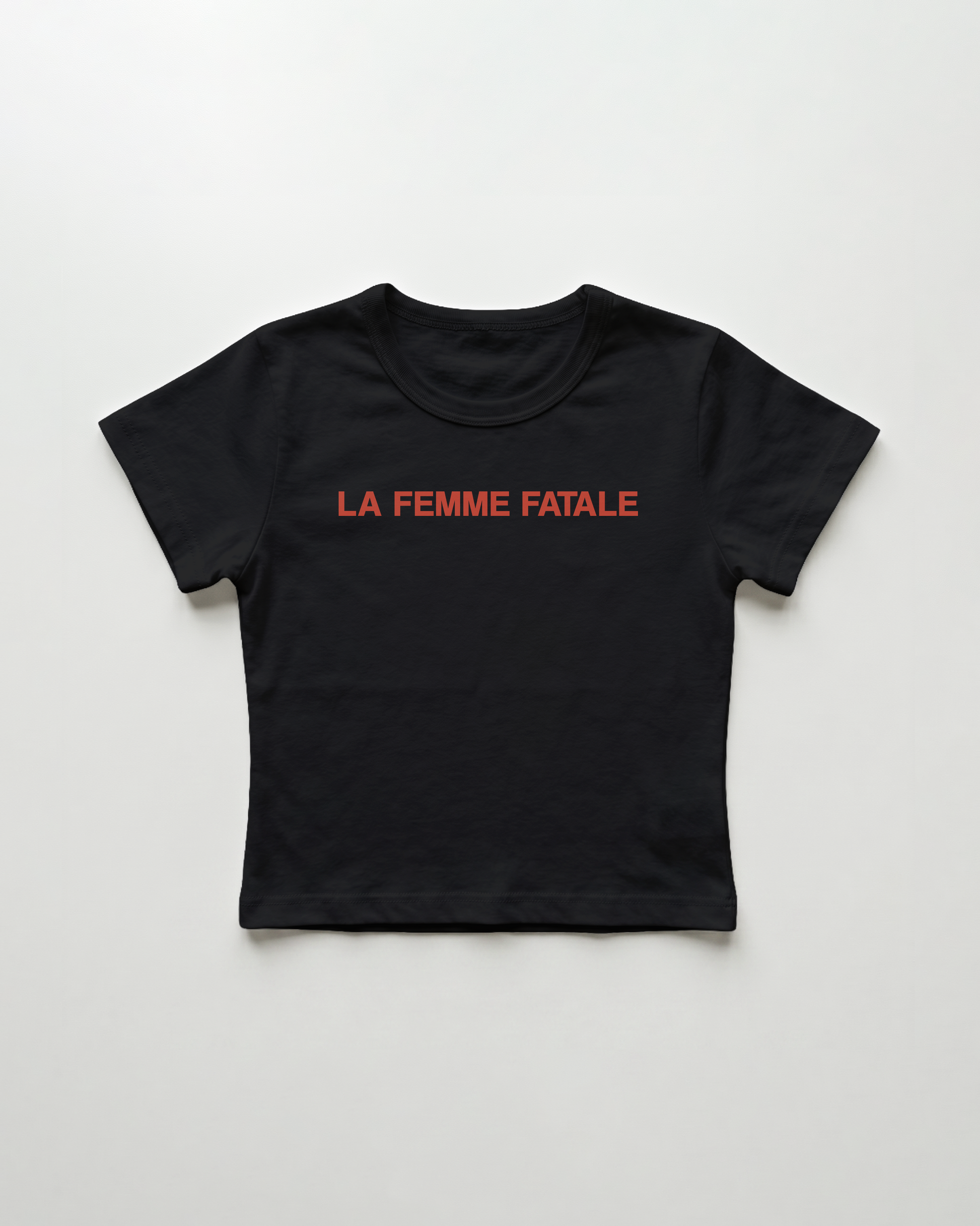 la femme fatale cropped Baby Tee Schwarz | Lolita Sinz