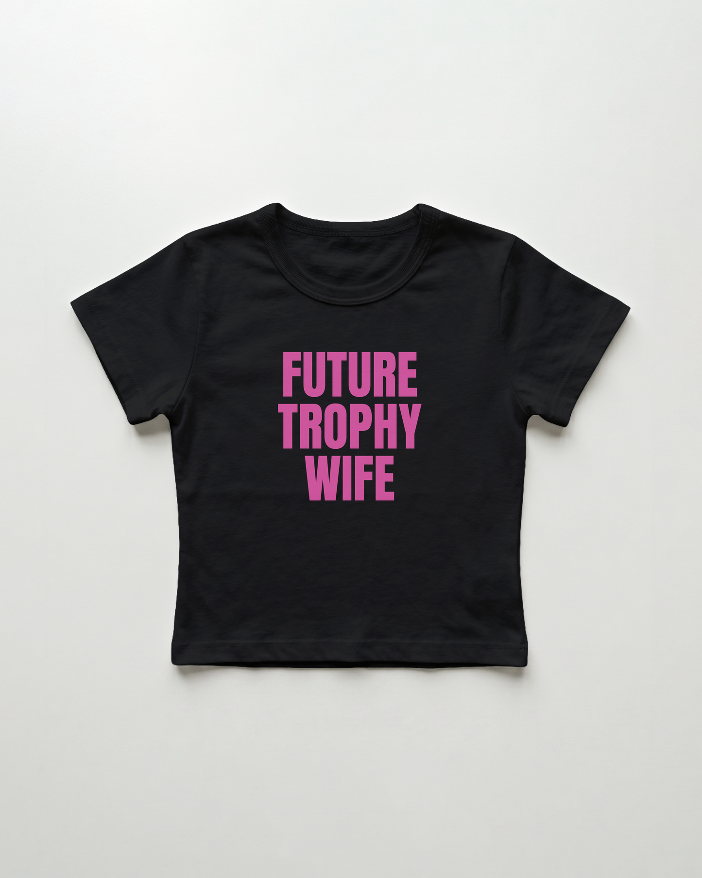 future trophy wife cropped Baby Tee Schwarz | Lolita Sinz