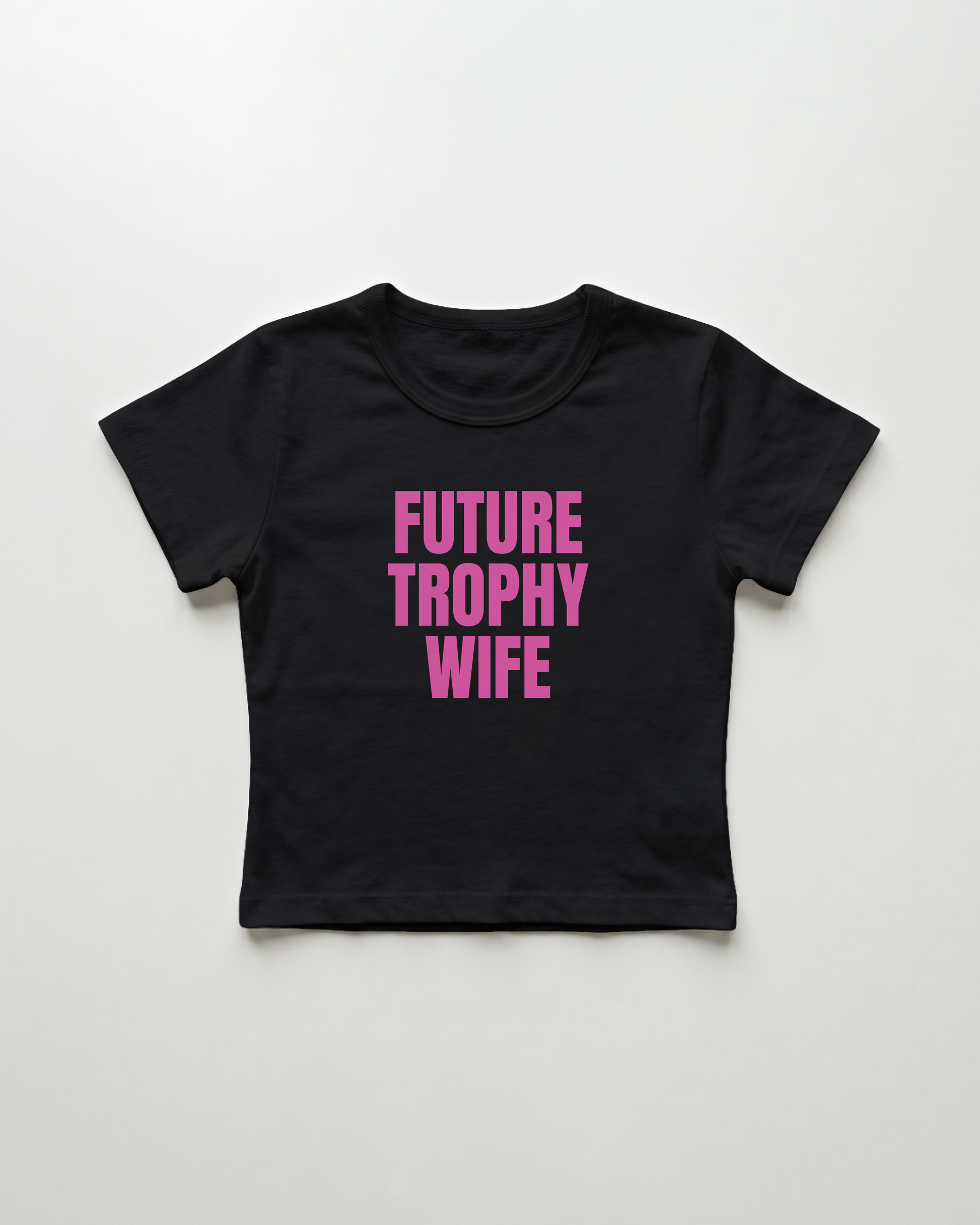 future trophy wife cropped Baby Tee Schwarz | Lolita Sinz