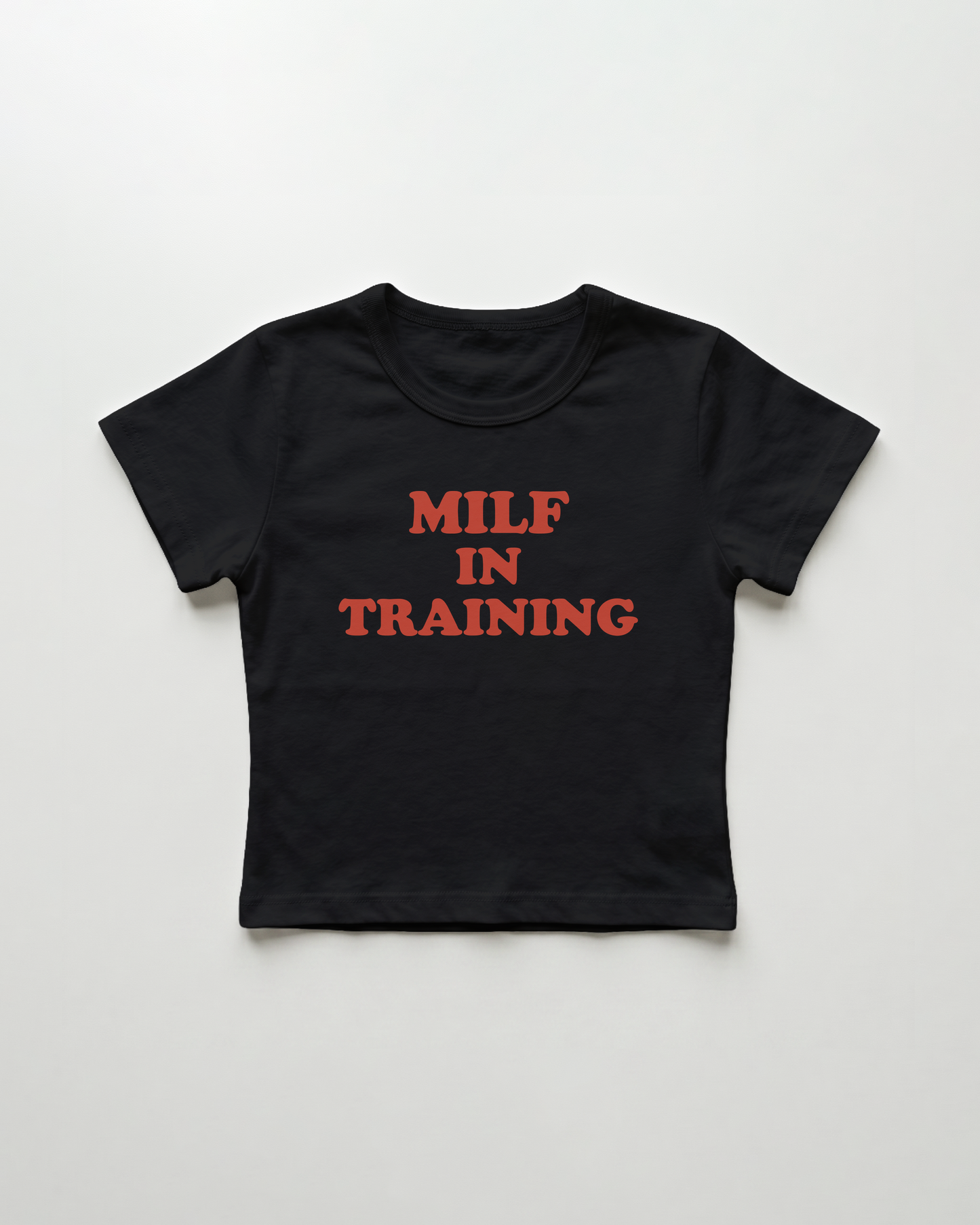 milf in training cropped Baby Tee Schwarz | Lolita Sinz