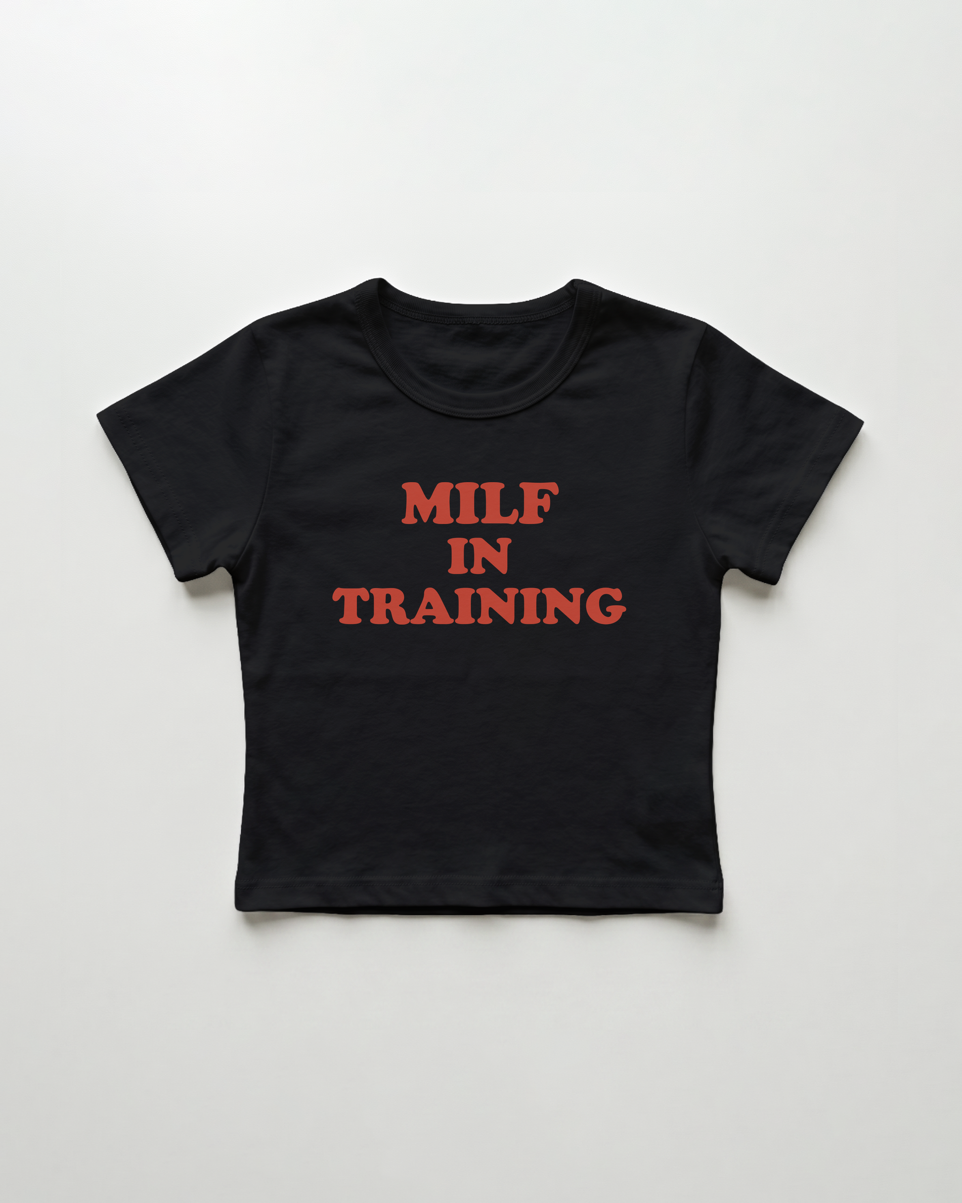 milf in training cropped Baby Tee Schwarz | Lolita Sinz