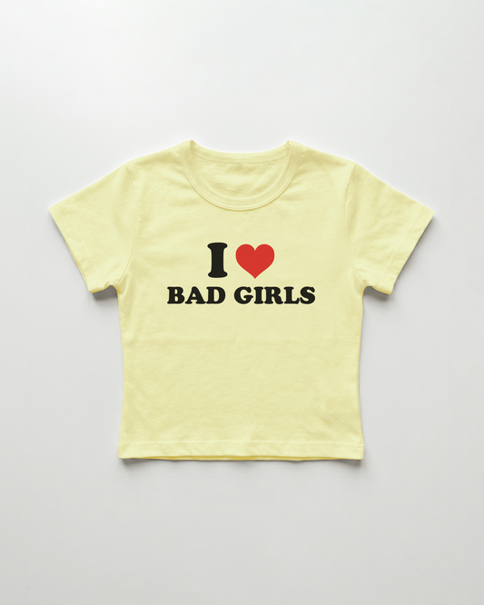 I love bad girls cropped Baby Tee Gelb | Lolita Sinz