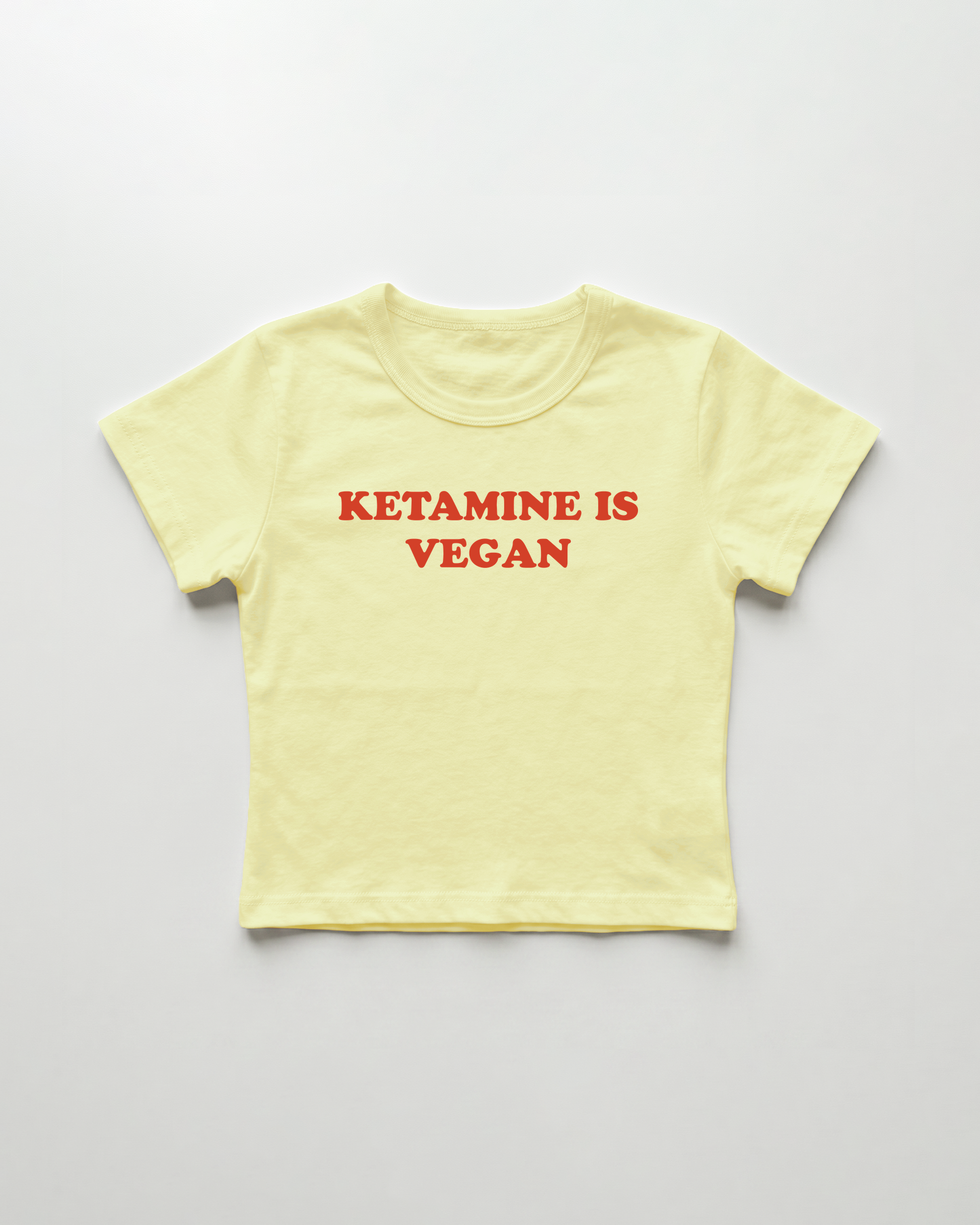 ketamine is vegan cropped Baby Tee Gelb | Lolita Sinz