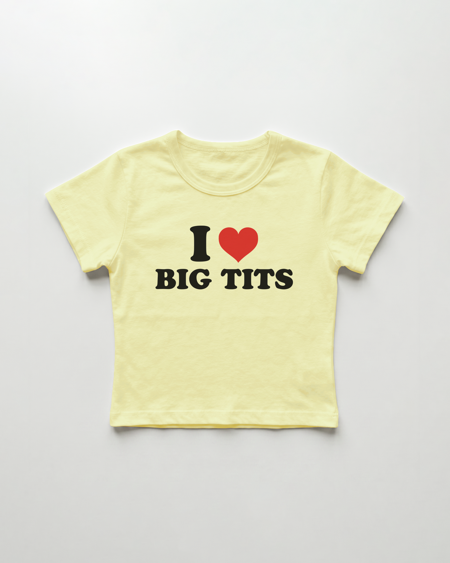 I love big tits cropped Baby Tee Gelb | Lolita Sinz