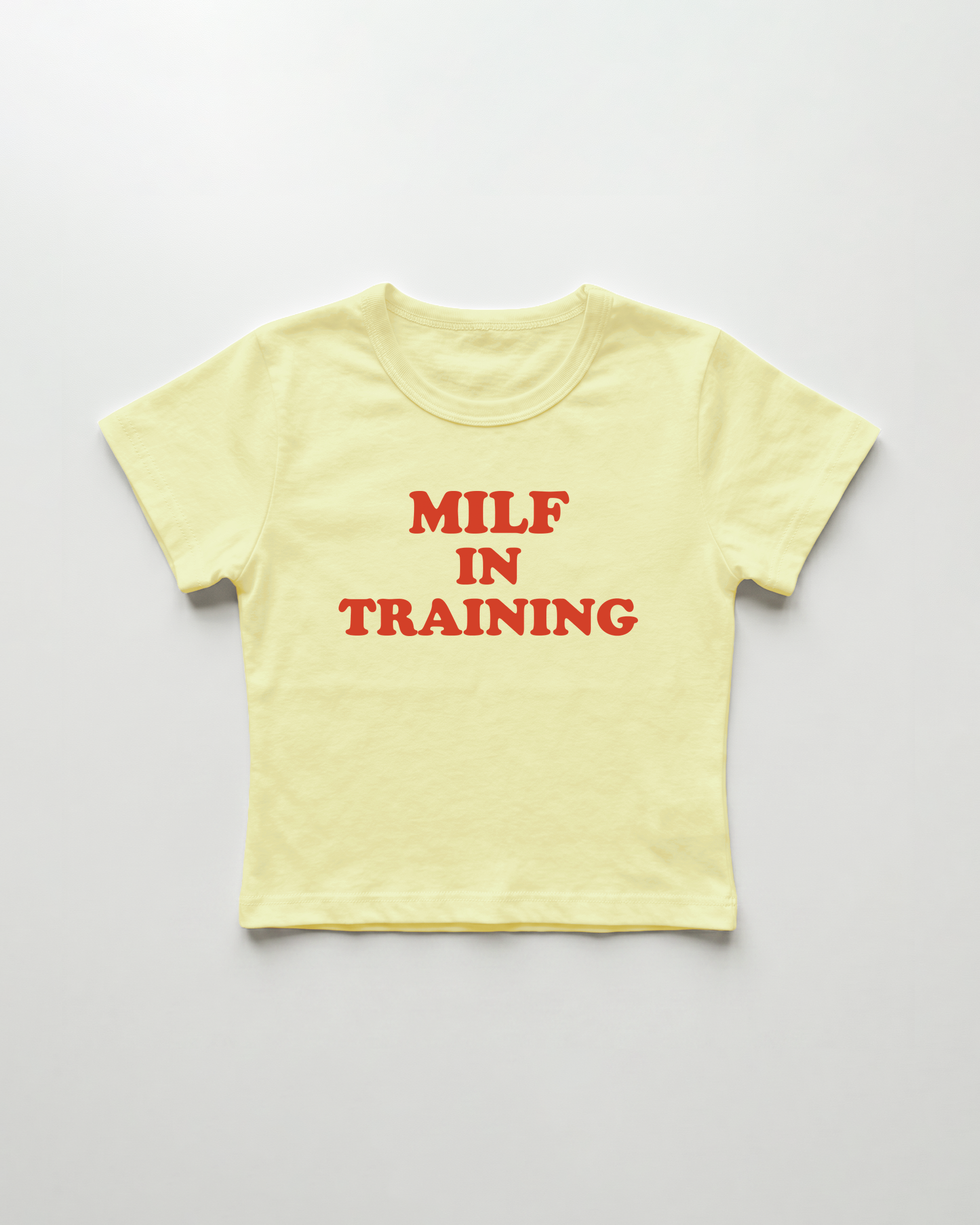 milf in training cropped Baby Tee Gelb | Lolita Sinz