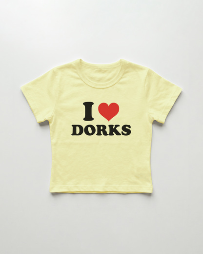 I love dorks cropped Baby Tee Gelb | Lolita Sinz