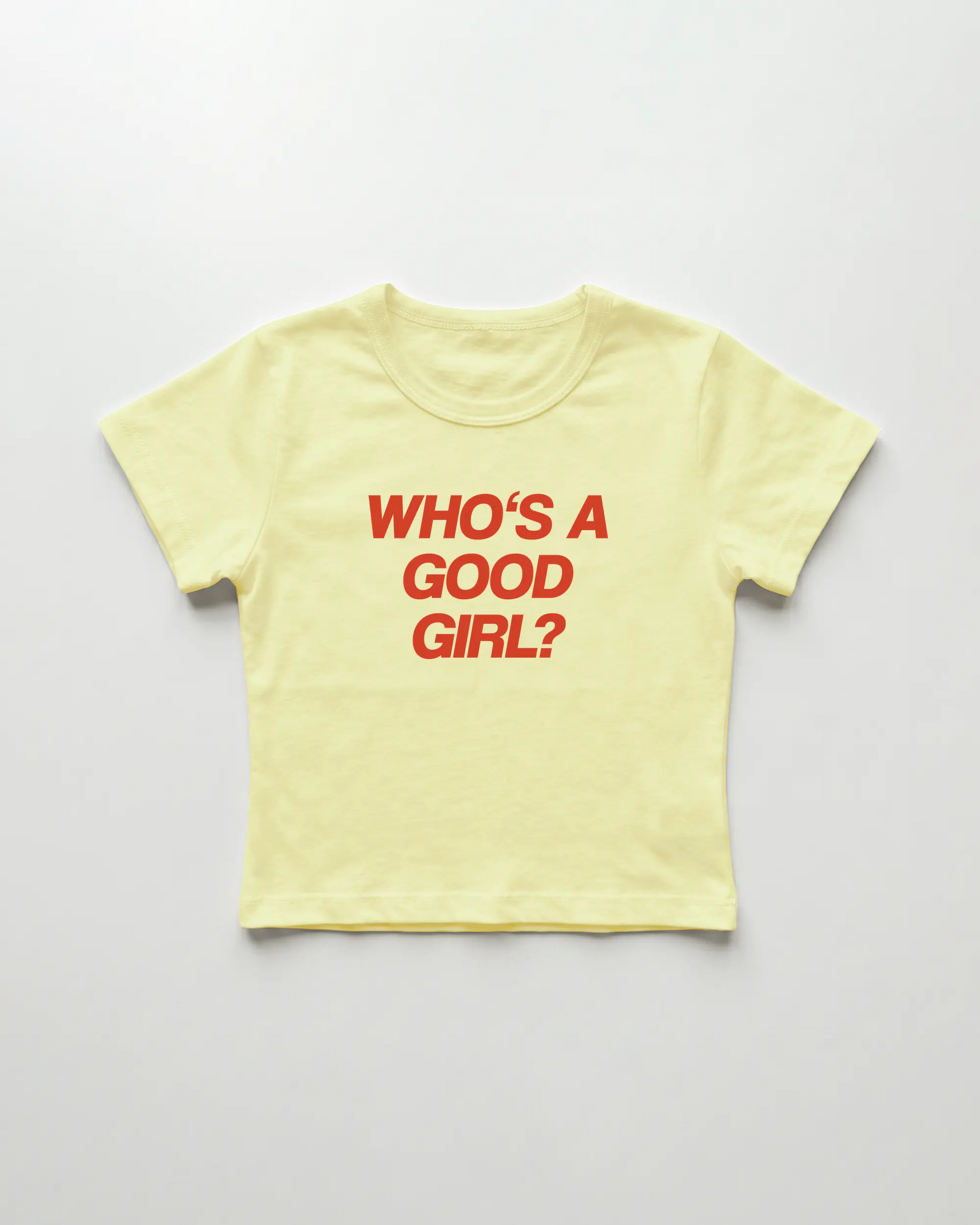 who's a good girl cropped Baby Tee Gelb | Lolita Sinz